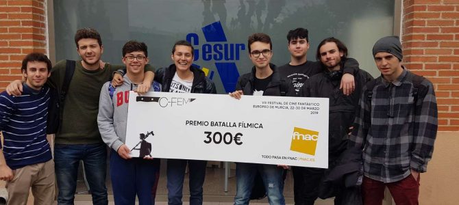 ALUMNOS DE CESUR, PREMIADOS EN EL FESTIVAL DE CINE C-FEM ALUMNOS DE CESUR, PREMIADOS EN EL FESTIVAL DE CINE C-FEM
